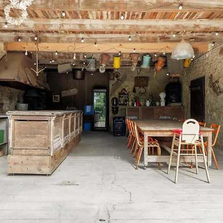 Guest house La Glaciere, Ostalaria Agricol Tresques