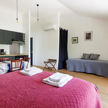 ゲストハウス La Glaciere, Ostalaria Agricol