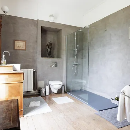 ゲストハウス La Glaciere, Ostalaria Agricol